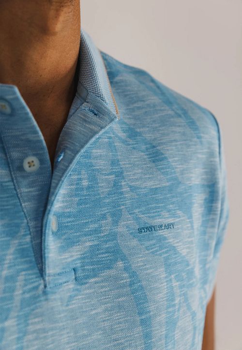 State of Art Poloshirt Faded Leaf Light Blue Model / Detail