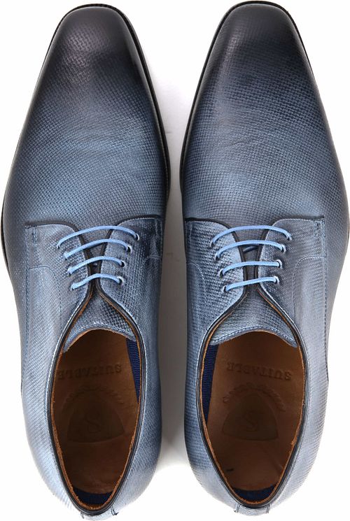 Product / Detail