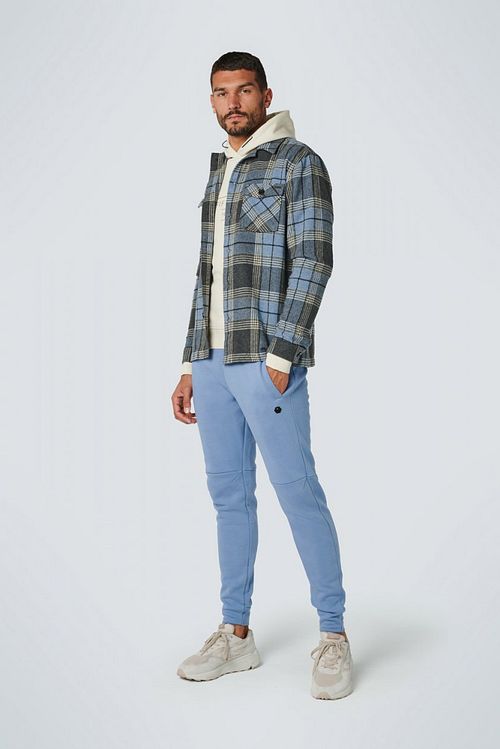 Model / Voorkant