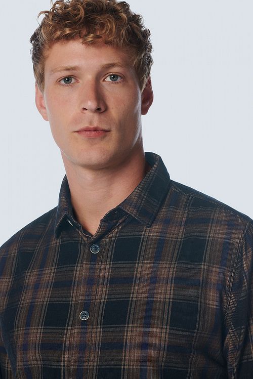 No Excess Shirt Corduroy Checks Navy Model / Detail