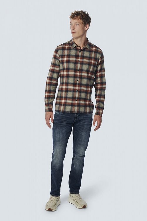 No Excess Shirt Checks Caramel Model / Voorkant