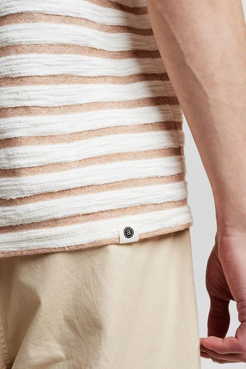 Anerkjendt Kikki T-shirt Orange Striped Model / Detail