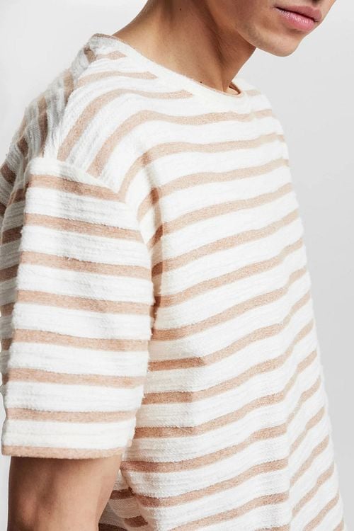 Anerkjendt Kikki T-shirt Orange Striped Model / Detail