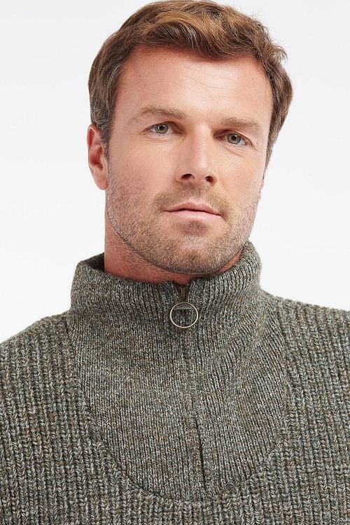 Barbour NewTyne Zip Pullover Wool Dunkelgrün Model / Detail