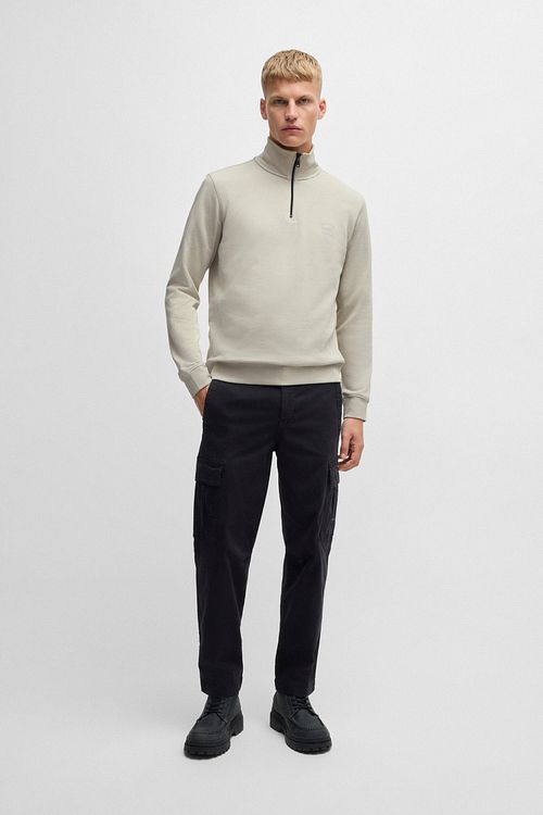 BOSS Zetrust Half Zip Sweater Light Beige Model / Voorkant