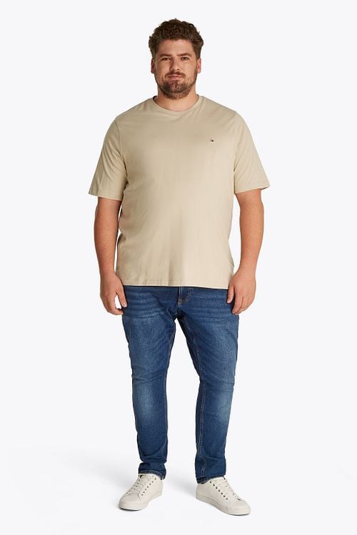 Tommy Hilfiger T-shirt Big & Tall Beige Model / Voorkant