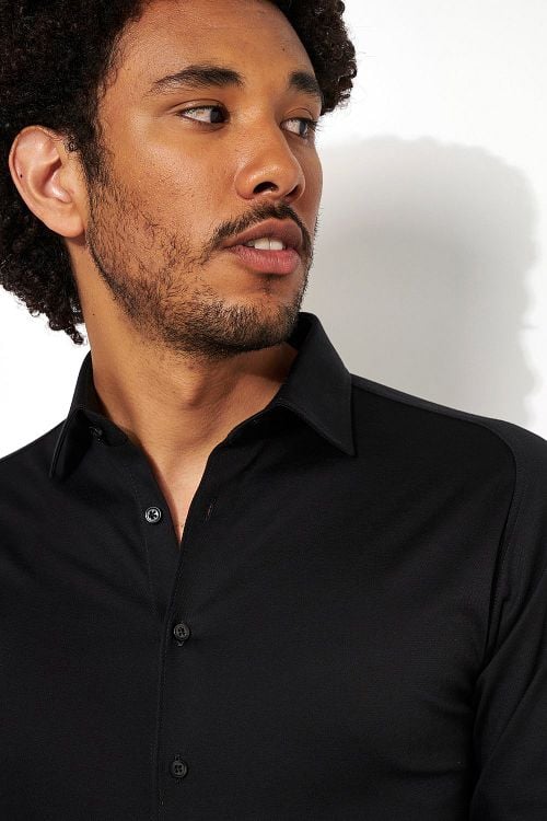 Desoto Shirt Kent Black Model / Detail