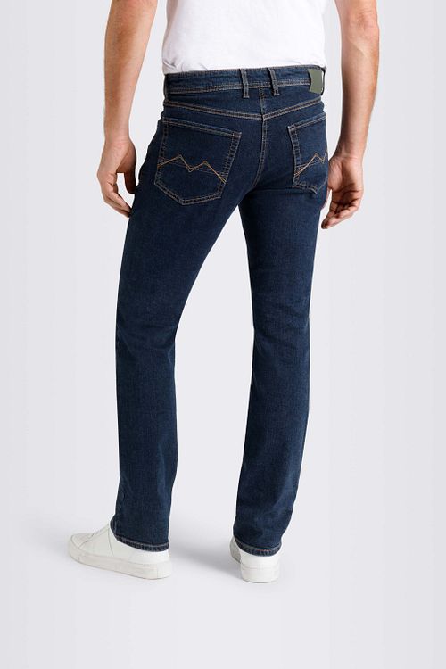 MAC Jean Arne Pipe Bleu Profond Model / Achterkant