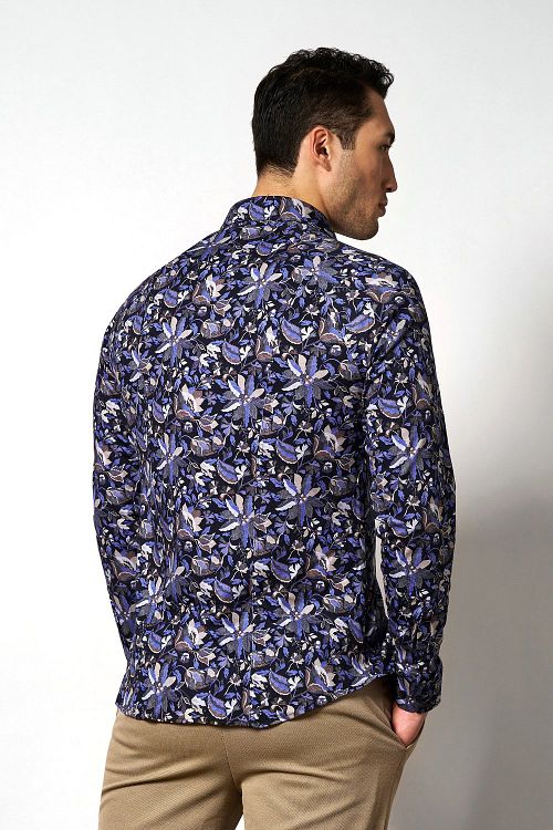 Desoto Shirt Kent Flowers Navy Model / Achterkant