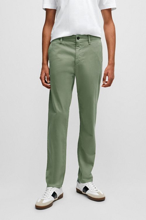 BOSS Satin Chino Green Model / Achterkant