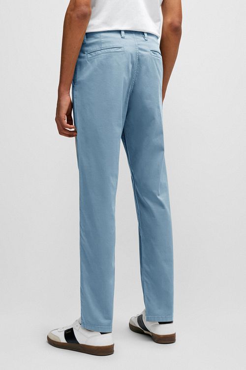 BOSS Satin Chino Light Blue Model / Achterkant