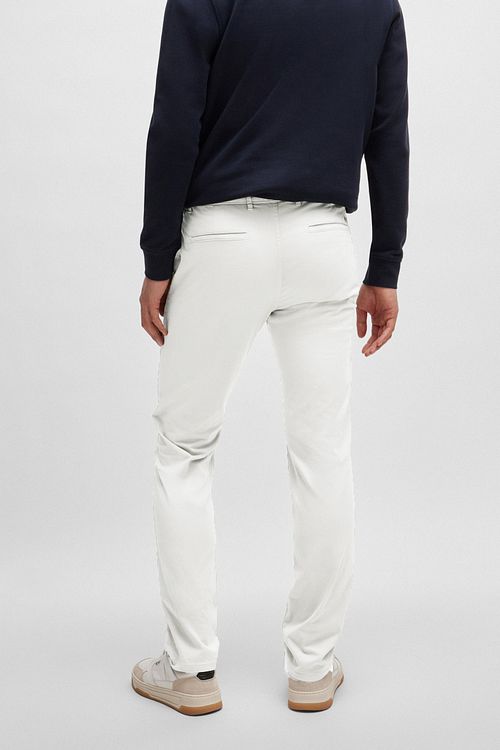 BOSS Satin Chino White Model / Achterkant
