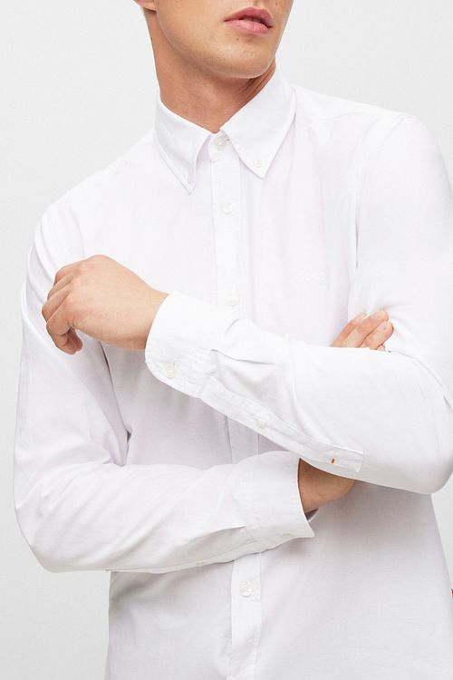 BOSS Relegant Shirt Linen White Model / Detail