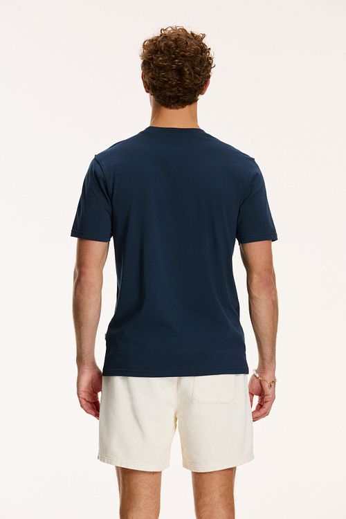 Shiwi T-Shirt Sardines Midnight Navy Model / Achterkant