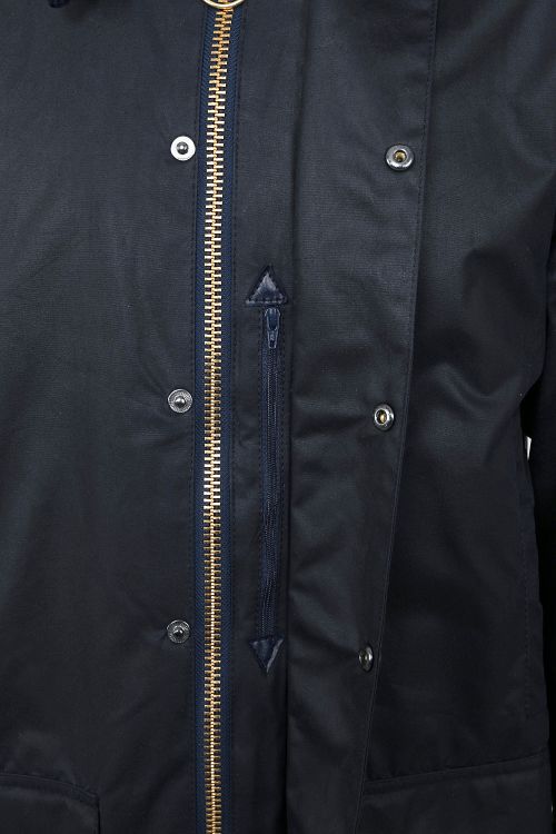 Product / Detail