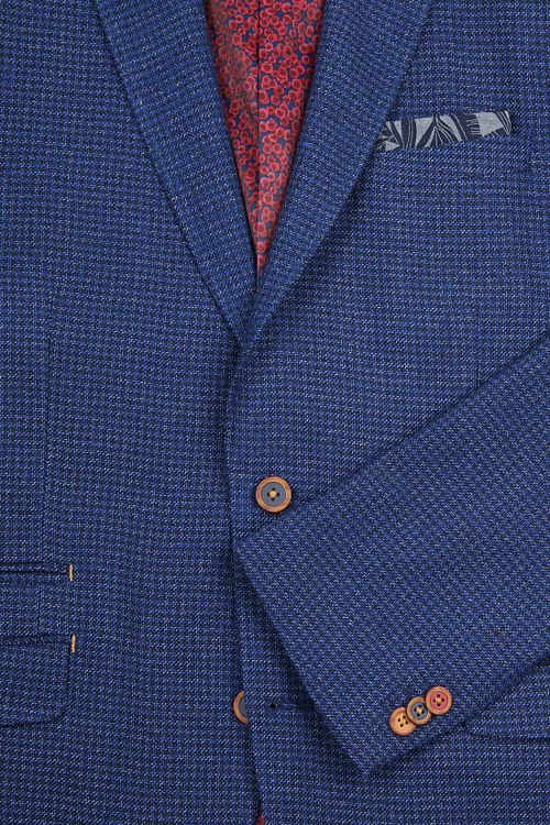 Product / Detail