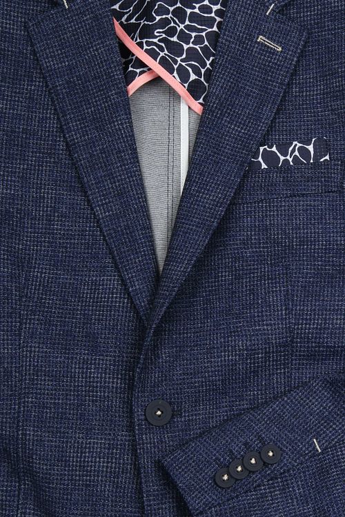 Product / Detail