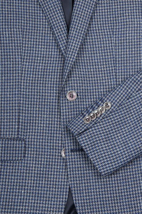 Product / Detail