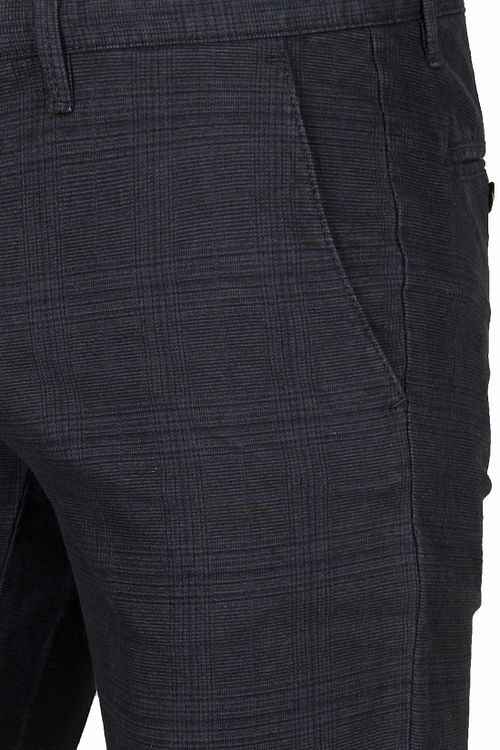 Product / Detail