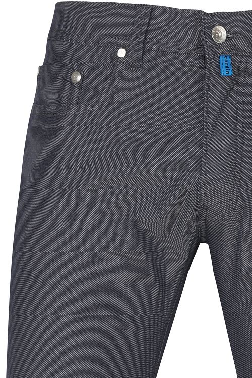 Product / Detail