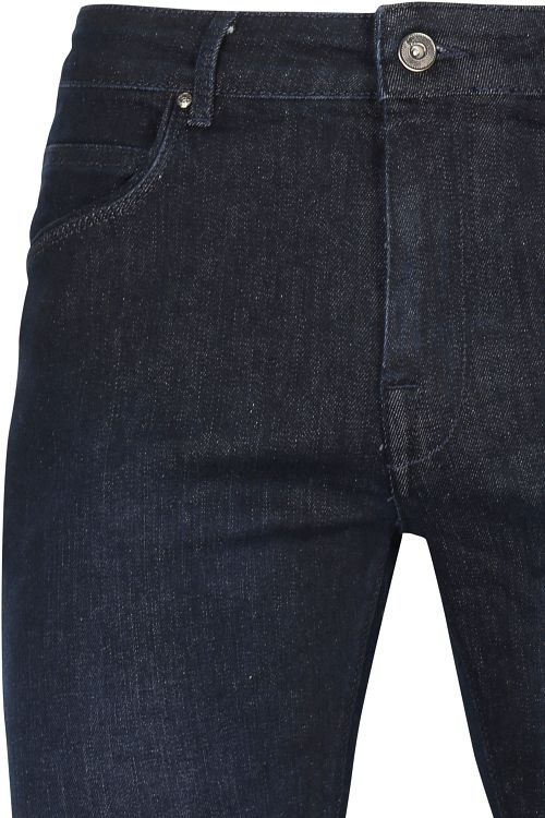 Product / Detail