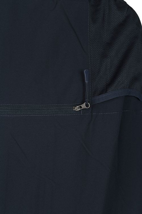 Product / Detail