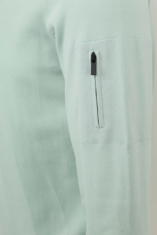 Product / Detail