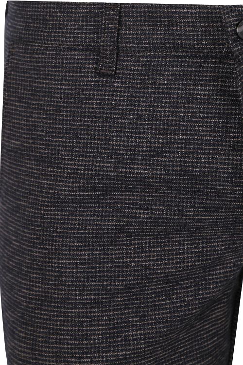 Product / Detail
