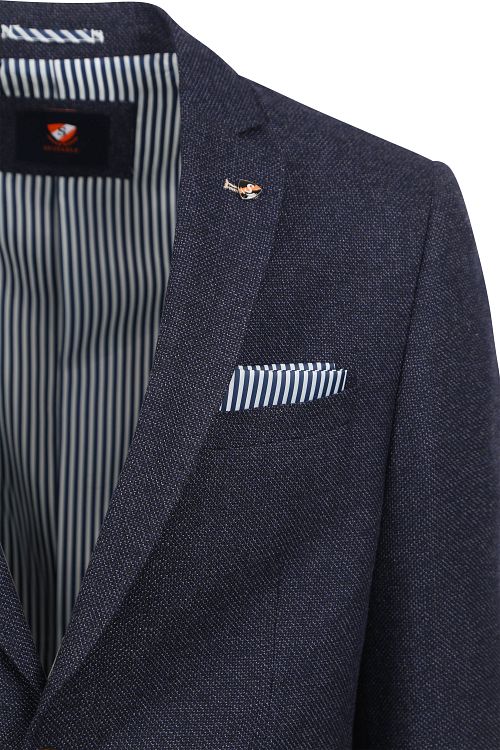 Product / Detail