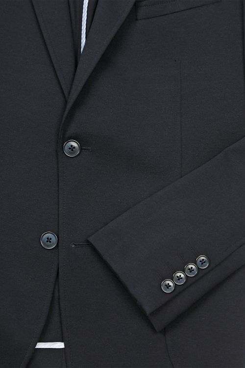 Product / Detail