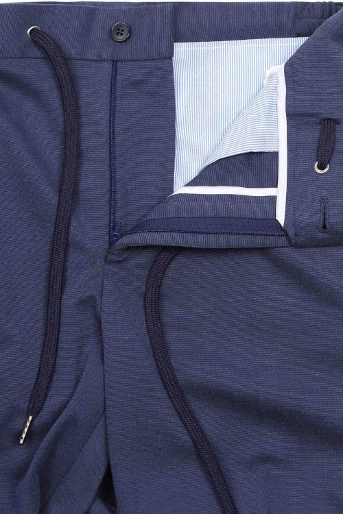 Product / Detail