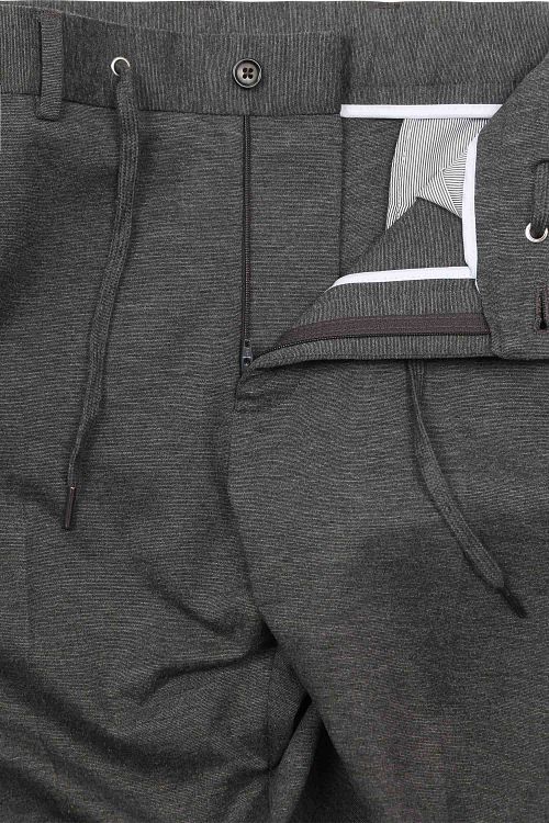Product / Detail