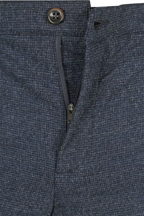 Product / Detail