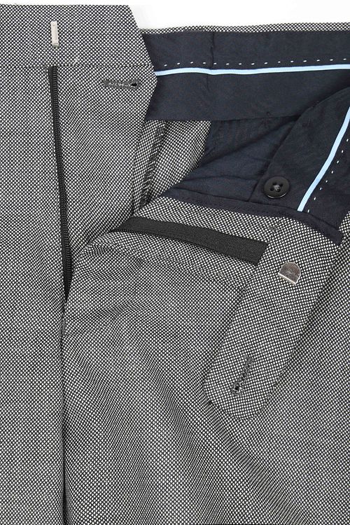 Product / Detail
