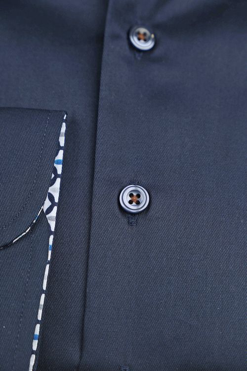 Product / Detail