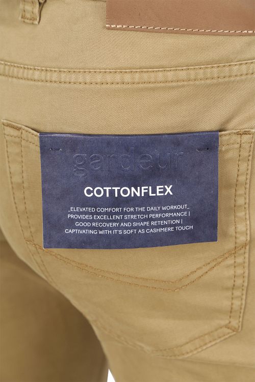 Product / Detail