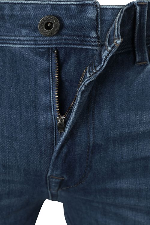 Product / Detail