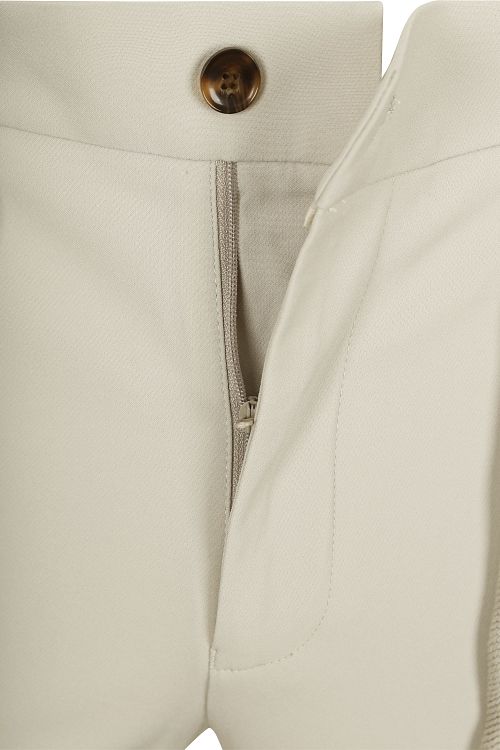 Product / Detail