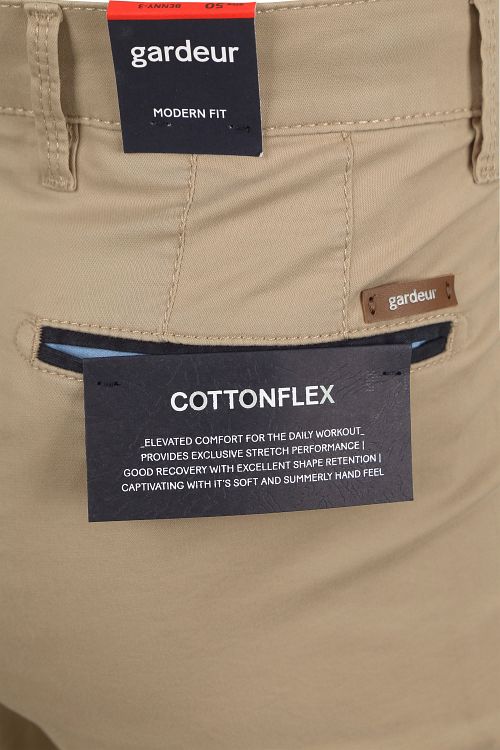 Product / Detail