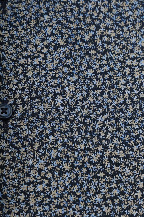 Product / Detail