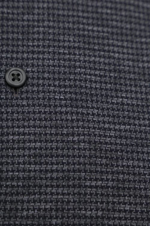 Product / Detail