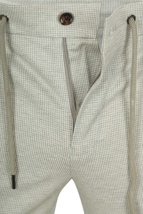 Product / Detail