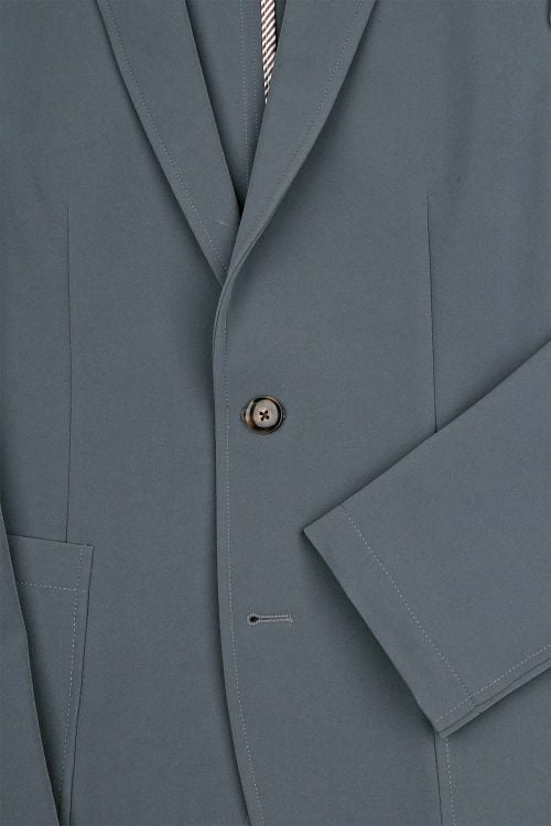 Product / Detail