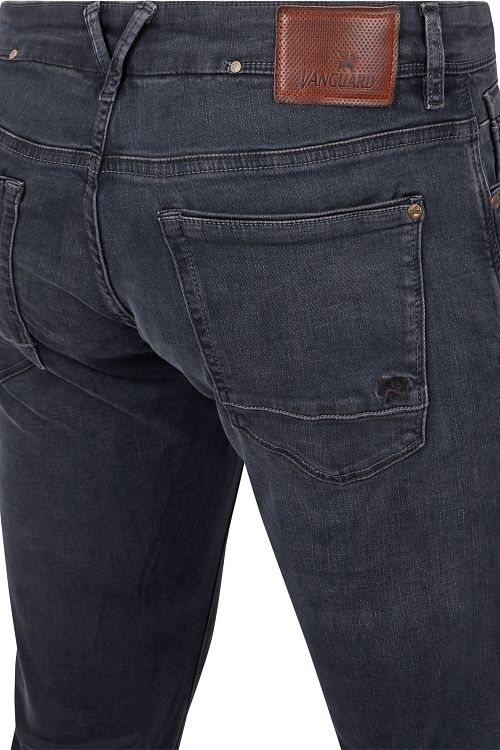 Product / Detail