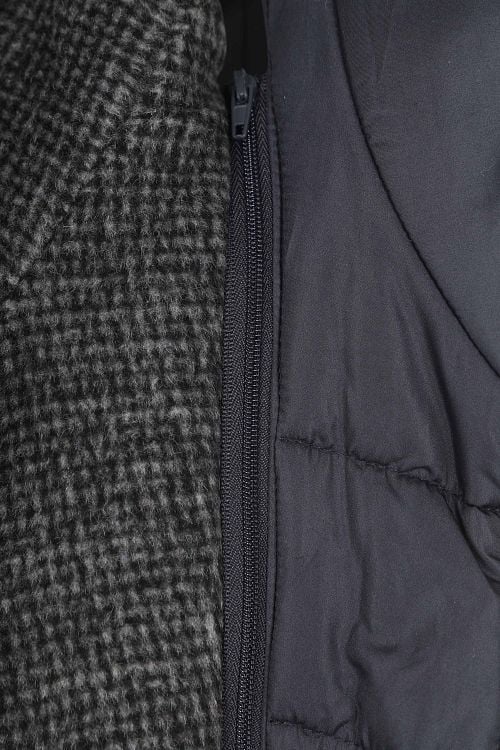 Product / Detail