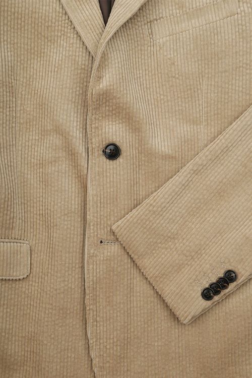 Product / Detail