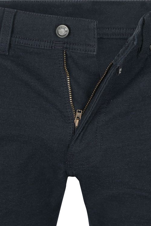 Product / Detail