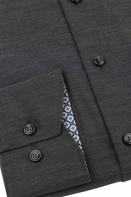 Product / Detail