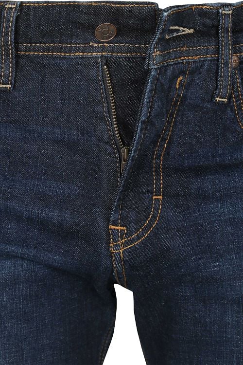 Product / Detail