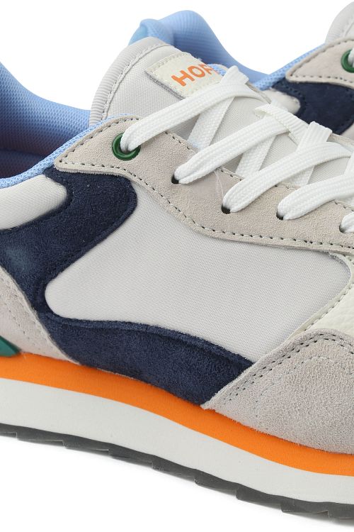 12502615-Multicolor